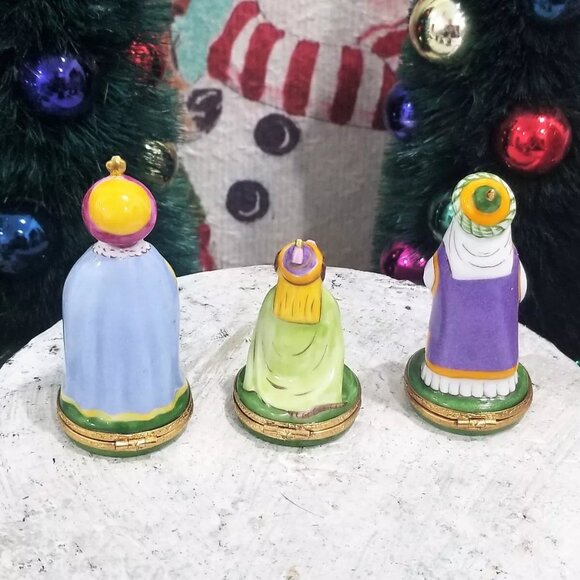 3 Limoges Artoria Three Wisemen Kings Epiphany Enamel Porcelain Trinket Boxes - Picture 2 of 5